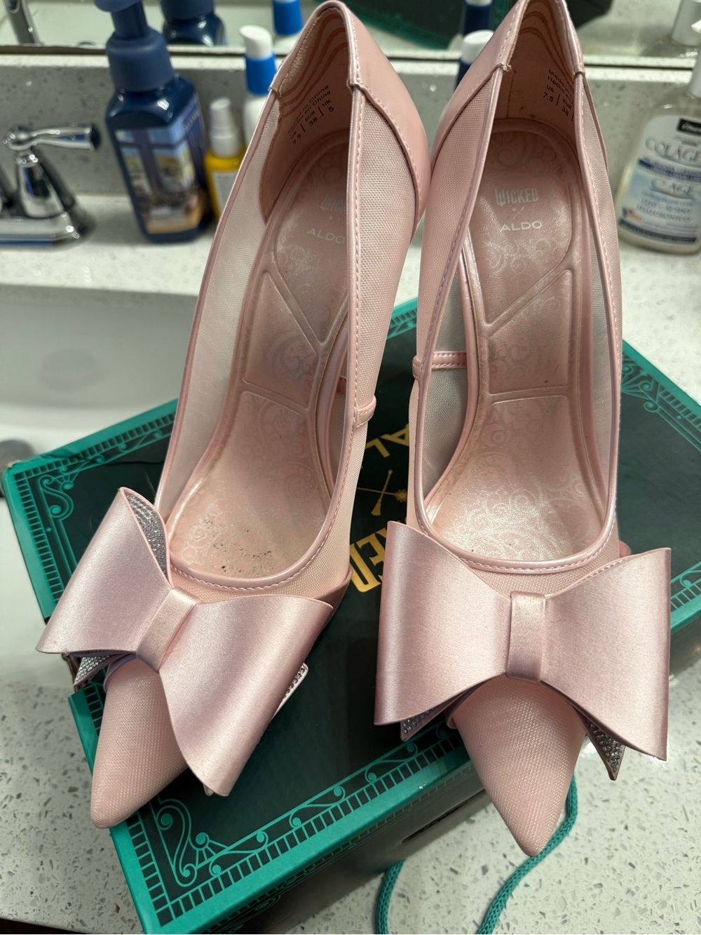 ALDOx Wicked Pink Bow Pumps